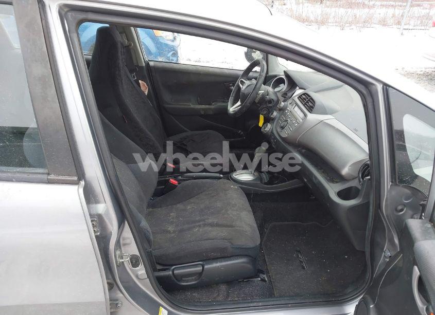 Photo 5 of 2009 Honda Fit SPORT (VIN JHMGE88429S023723)