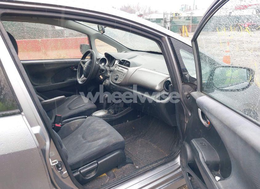 Photo 5 of 2009 Honda Fit SPORT (VIN JHMGE88429S027173)