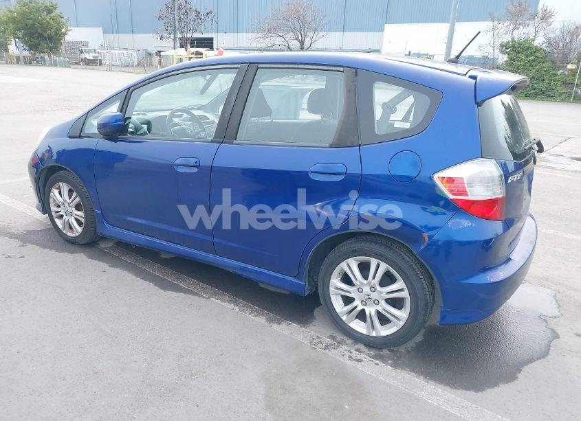 Photo 3 of 2009 Honda Fit SPORT (VIN JHMGE88439C000929)