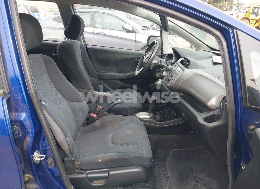 Photo 5 of 2009 Honda Fit SPORT (VIN JHMGE88439C000929)