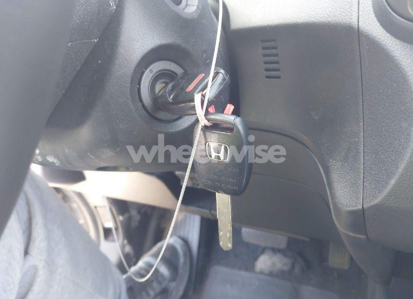 Photo 11 of 2009 Honda Fit SPORT (VIN JHMGE88449S010634)