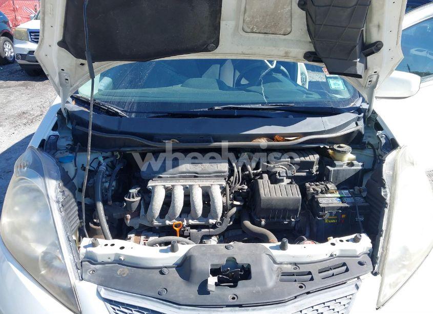 Photo 10 of 2009 Honda Fit SPORT (VIN JHMGE88449S014702)