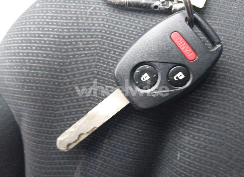 Photo 11 of 2009 Honda Fit SPORT (VIN JHMGE88449S060417)