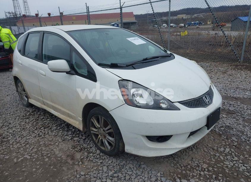 2009 Honda Fit SPORT (VIN JHMGE88449S072972) main photo