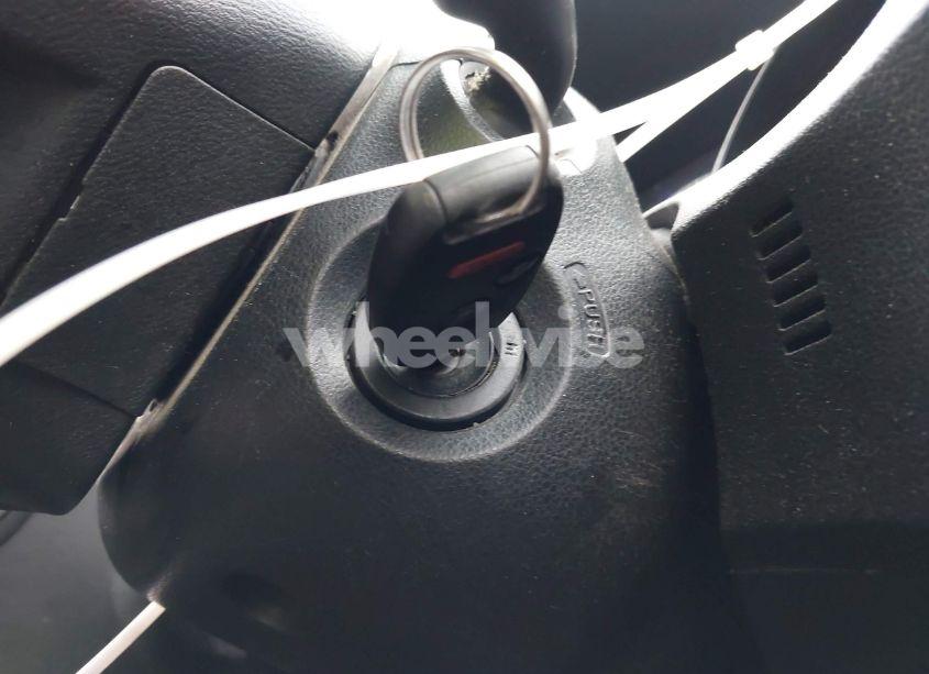 Photo 11 of 2009 Honda Fit SPORT (VIN JHMGE88459C003833)