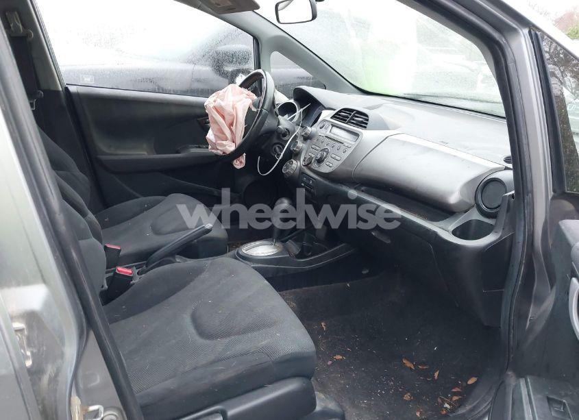 Photo 5 of 2009 Honda Fit SPORT (VIN JHMGE88459C003833)