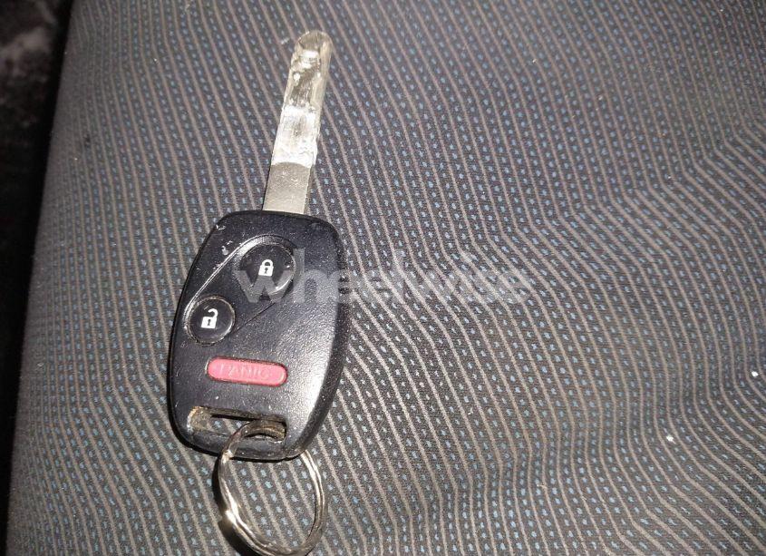 Photo 11 of 2009 Honda Fit SPORT (VIN JHMGE88459S020718)