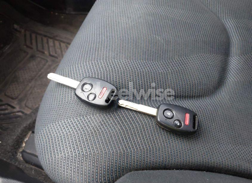 Photo 11 of 2009 Honda Fit SPORT (VIN JHMGE88459S026843)