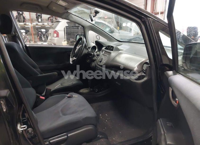 Photo 5 of 2009 Honda Fit SPORT (VIN JHMGE88459S064556)