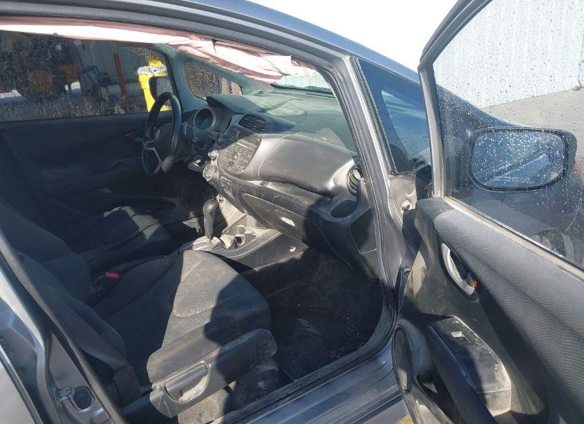 Photo 5 of 2009 Honda Fit SPORT (VIN JHMGE88469C007387)