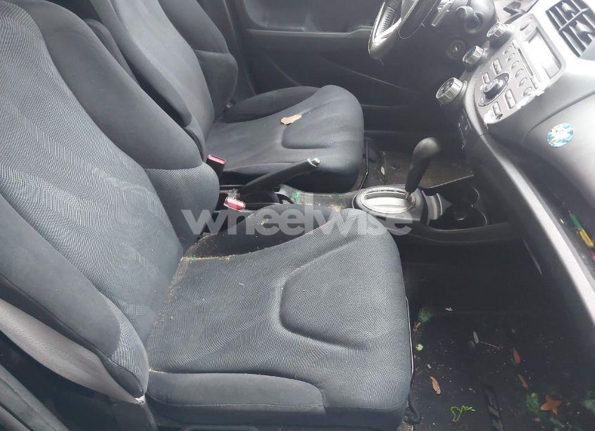 Photo 5 of 2009 Honda Fit SPORT (VIN JHMGE88469S022672)