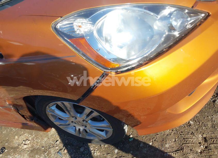 Photo 13 of 2009 Honda Fit SPORT (VIN JHMGE88469S030691)