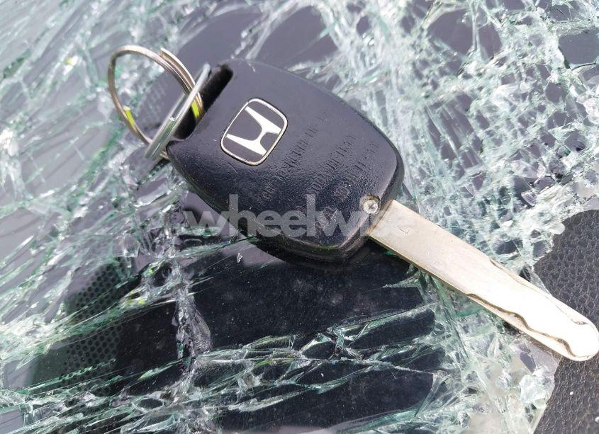 Photo 11 of 2009 Honda Fit SPORT (VIN JHMGE88469S034286)