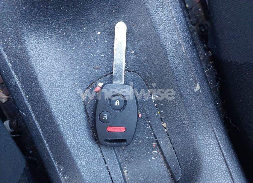 Photo 11 of 2009 Honda Fit SPORT (VIN JHMGE88479S003788)