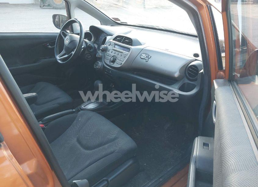 Photo 5 of 2009 Honda Fit SPORT (VIN JHMGE88479S025872)