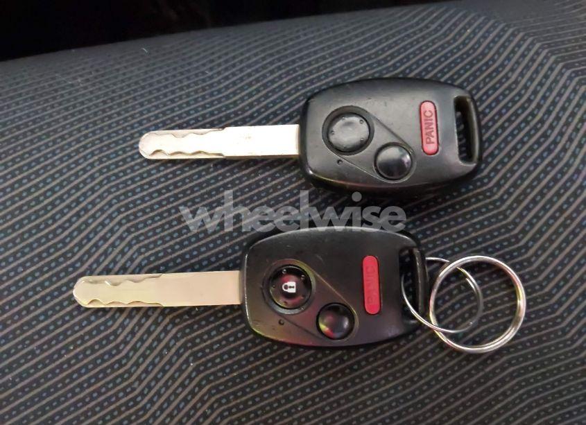 Photo 11 of 2009 Honda Fit SPORT (VIN JHMGE88489S003721)