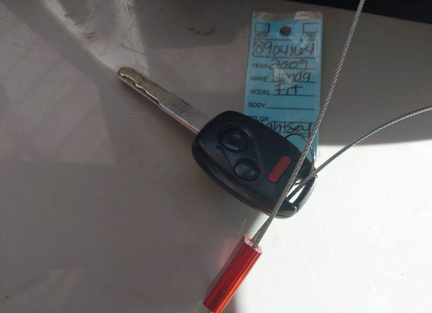 Photo 11 of 2009 Honda Fit SPORT (VIN JHMGE88499S006790)