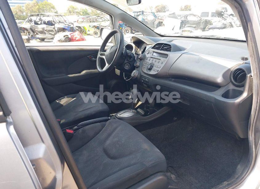 Photo 5 of 2009 Honda Fit SPORT (VIN JHMGE88499S008698)