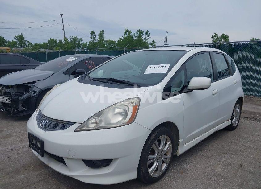 Photo 2 of 2009 Honda Fit SPORT (VIN JHMGE88499S016946)