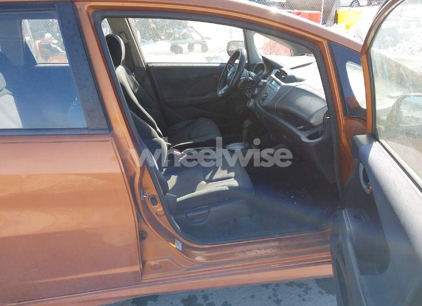 Photo 5 of 2009 Honda Fit SPORT (VIN JHMGE88499S074703)