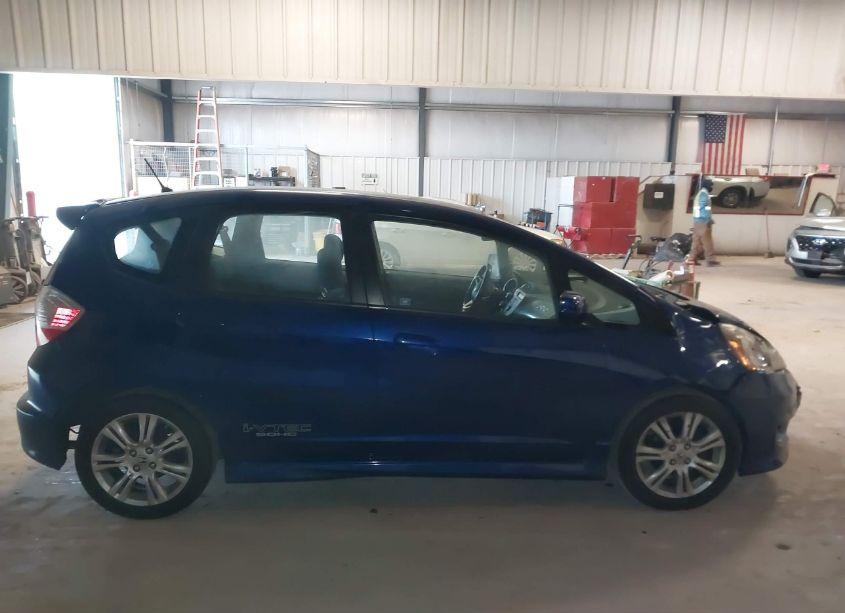 Photo 13 of 2009 Honda Fit SPORT (VIN JHMGE884X9C000393)