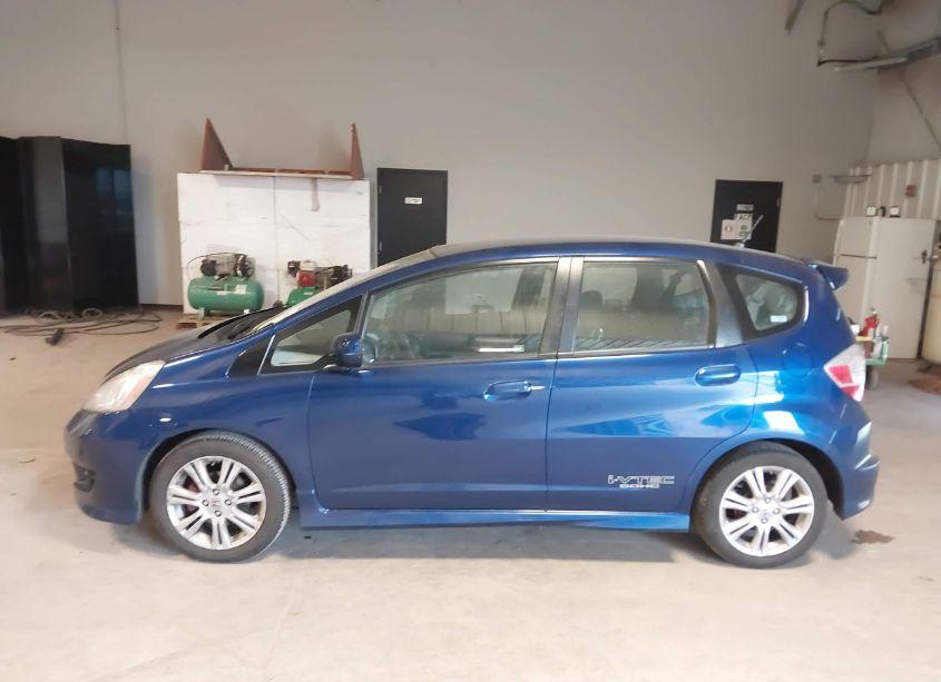 Photo 14 of 2009 Honda Fit SPORT (VIN JHMGE884X9C000393)