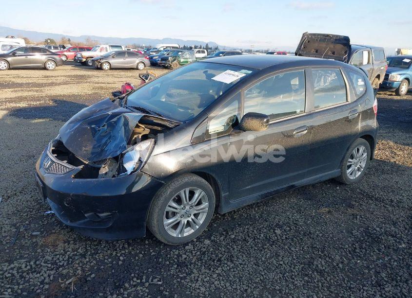 Photo 2 of 2009 Honda Fit SPORT (VIN JHMGE884X9C005903)