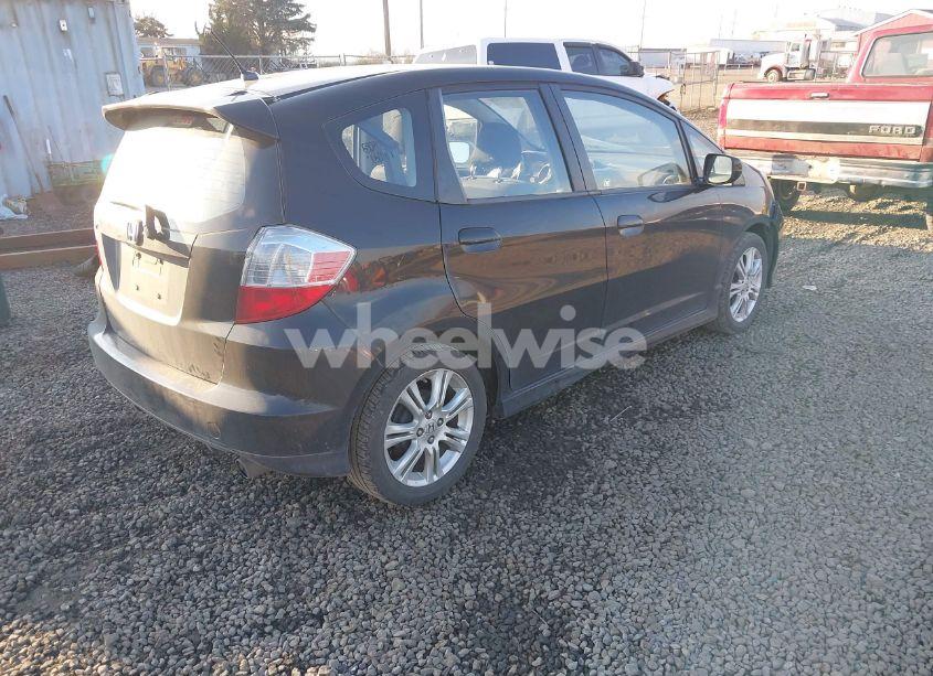Photo 4 of 2009 Honda Fit SPORT (VIN JHMGE884X9C005903)