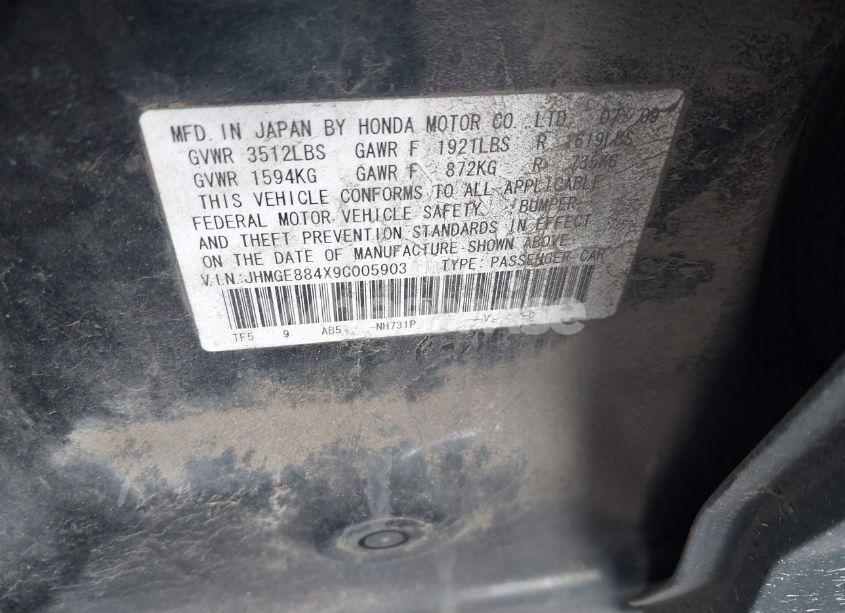 Photo 9 of 2009 Honda Fit SPORT (VIN JHMGE884X9C005903)