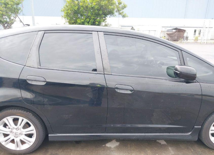 Photo 13 of 2009 Honda Fit SPORT (VIN JHMGE884X9S002540)
