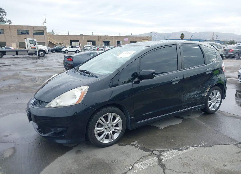 Photo 2 of 2009 Honda Fit SPORT (VIN JHMGE884X9S002540)