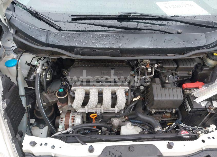 Photo 10 of 2009 Honda Fit SPORT (VIN JHMGE884X9S010413)