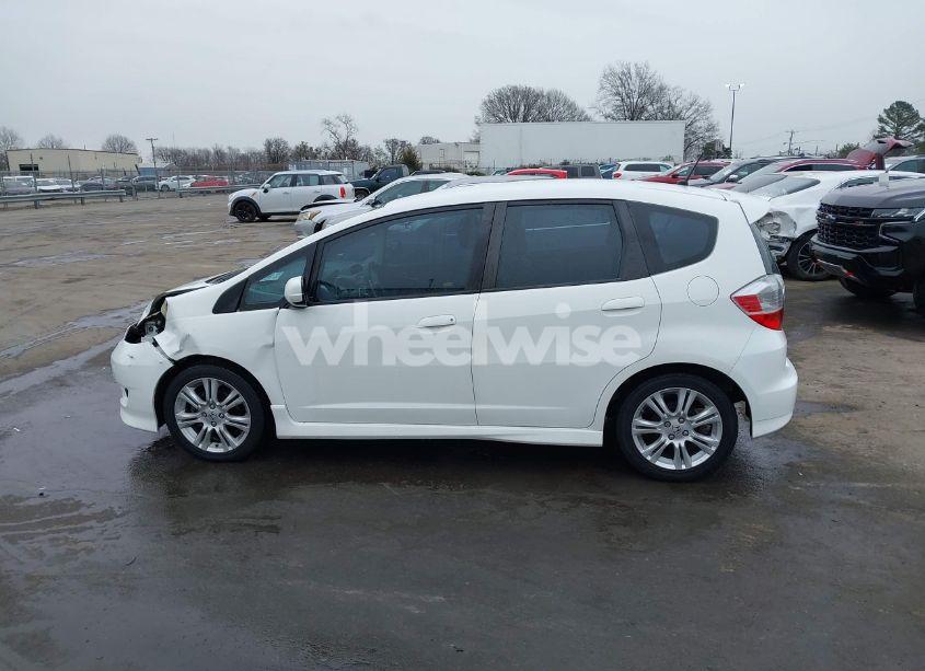 Photo 14 of 2009 Honda Fit SPORT (VIN JHMGE884X9S010413)