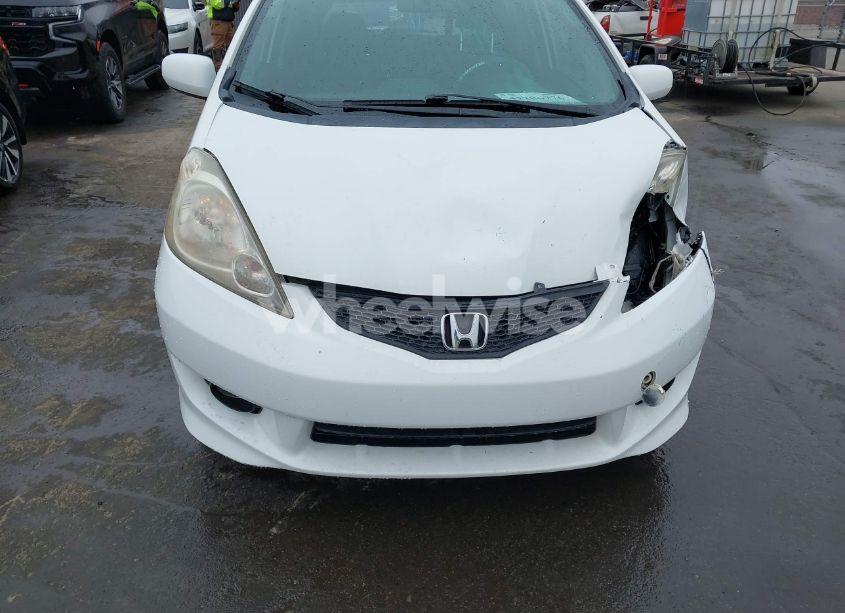 Photo 6 of 2009 Honda Fit SPORT (VIN JHMGE884X9S010413)