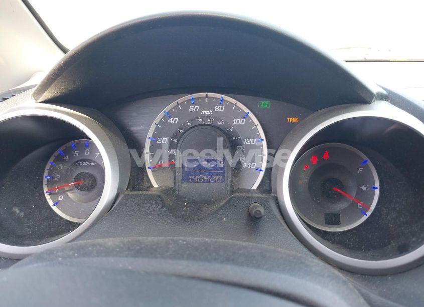 Photo 7 of 2009 Honda Fit SPORT (VIN JHMGE884X9S017488)