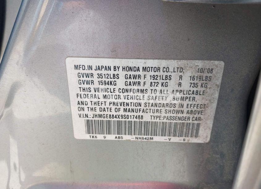 Photo 9 of 2009 Honda Fit SPORT (VIN JHMGE884X9S017488)