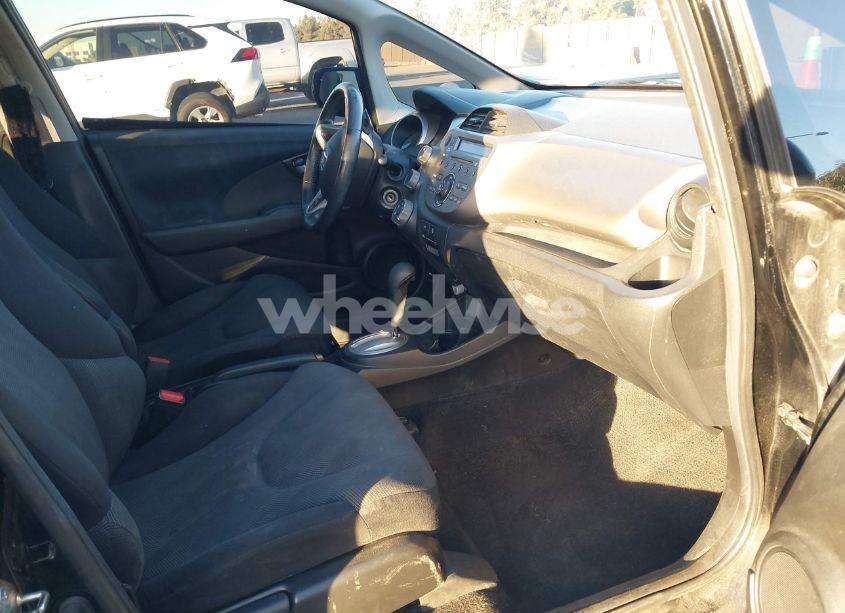 Photo 5 of 2009 Honda Fit SPORT (VIN JHMGE884X9S027891)