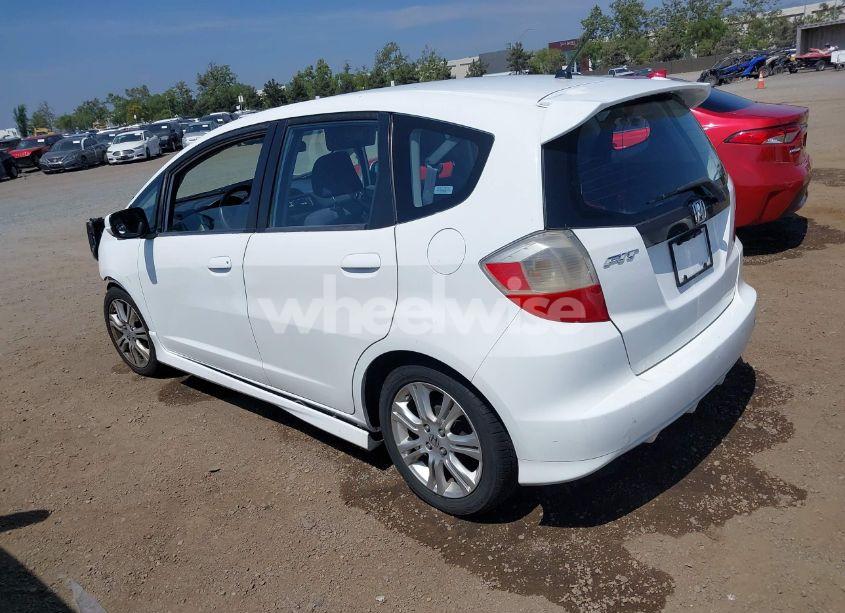 Photo 3 of 2009 Honda Fit SPORT (VIN JHMGE884X9S031777)