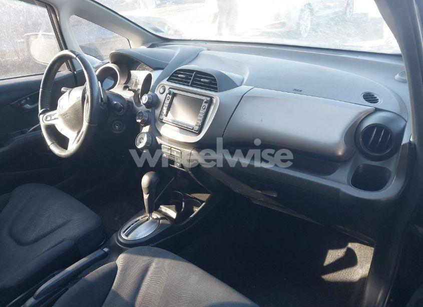 Photo 5 of 2009 Honda Fit SPORT (VIN JHMGE88649S032831)