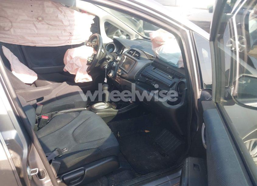 Photo 5 of 2009 Honda Fit SPORT (VIN JHMGE88659S013897)