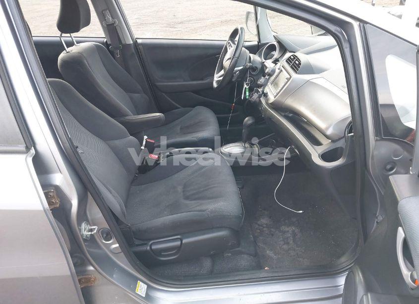 Photo 5 of 2009 Honda Fit SPORT (VIN JHMGE88699S018441)