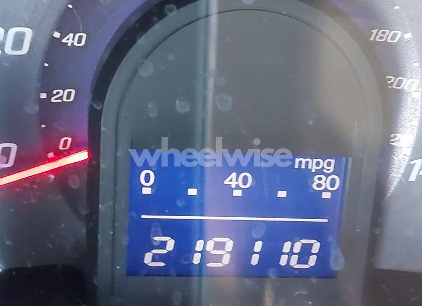 Photo 14 of 2009 Honda Fit SPORT (VIN JHMGE886X9S008212)