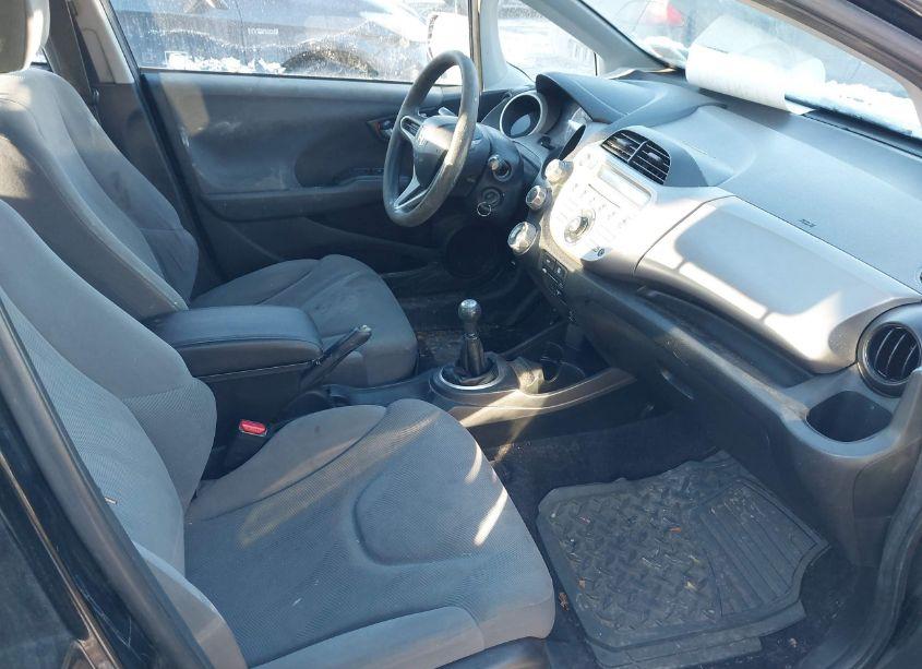 Photo 5 of 2010 Honda Fit (VIN JHMGE8G22AC034011)