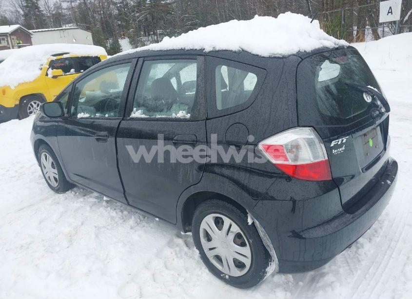 Photo 3 of 2010 Honda Fit (VIN JHMGE8G22AS024584)