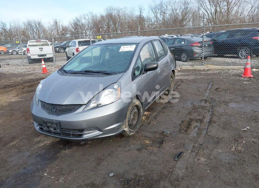 Photo 2 of 2010 Honda Fit (VIN JHMGE8G23AC006525)