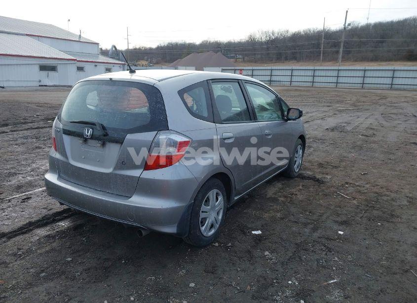 Photo 4 of 2010 Honda Fit (VIN JHMGE8G23AC006525)