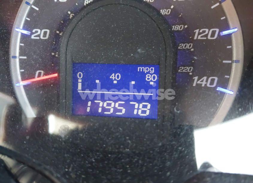 Photo 7 of 2010 Honda Fit (VIN JHMGE8G23AC006525)