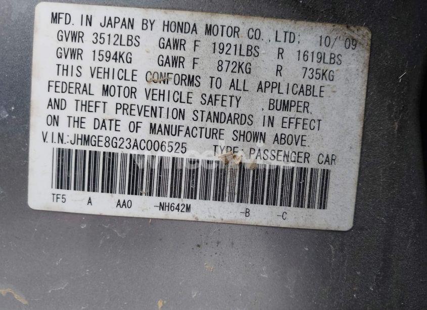 Photo 9 of 2010 Honda Fit (VIN JHMGE8G23AC006525)