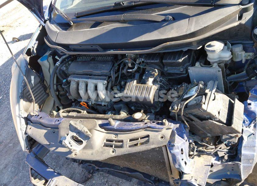 Photo 10 of 2010 Honda Fit (VIN JHMGE8G23AS000696)