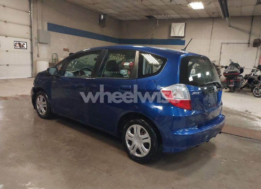 Photo 3 of 2010 Honda Fit (VIN JHMGE8G24AC021597)